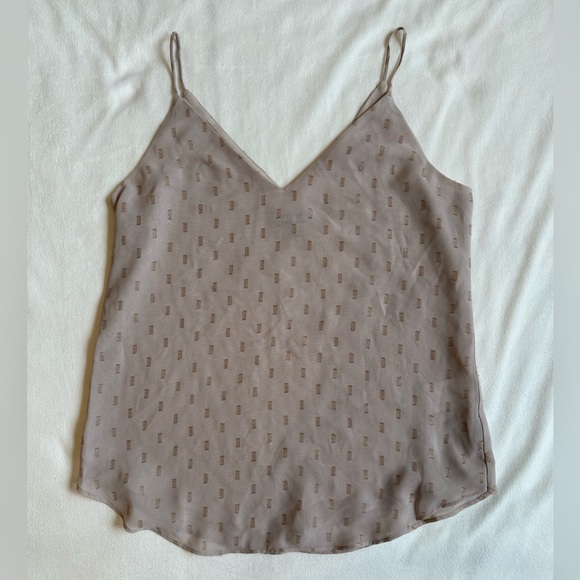 Express Tank Top - Picture 3 of 5